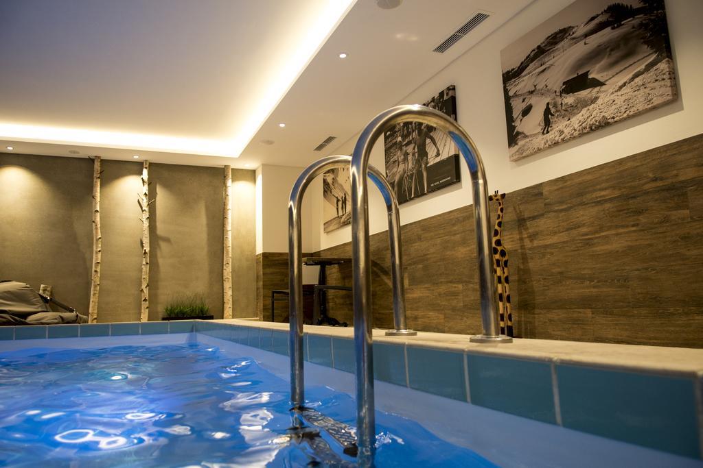 Hotel Garni Entstrasser Kitzbühel Eksteriør billede