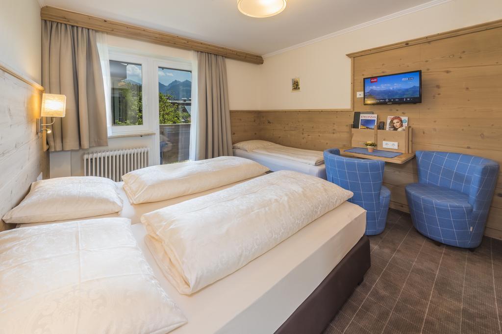 Hotel Garni Entstrasser Kitzbühel Eksteriør billede