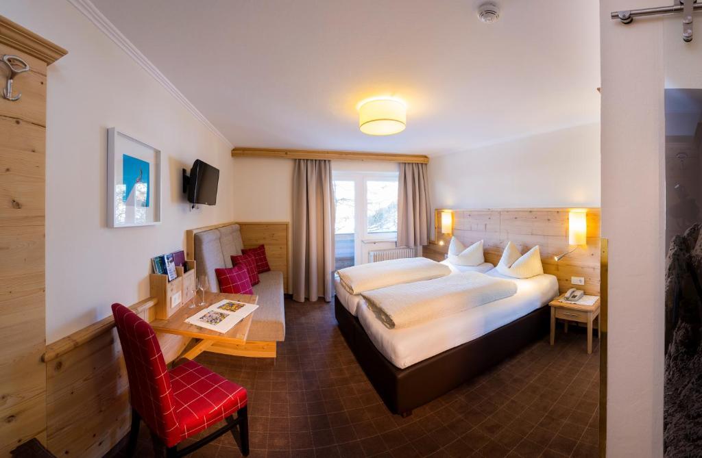 Hotel Garni Entstrasser Kitzbühel Eksteriør billede